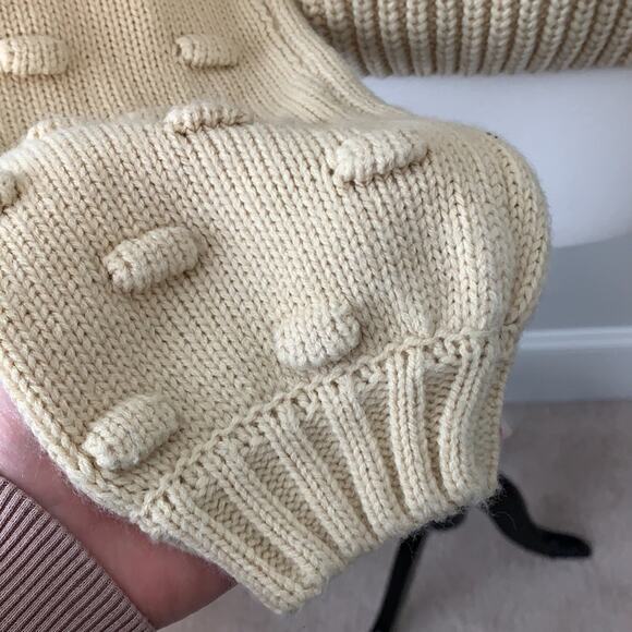 Moon & Madison Beige Cropped Knit Sweater Sz M - Picture 3 of 7